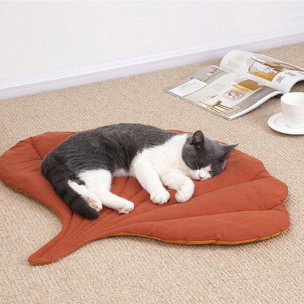 Leaf Comfy Double-Sided Cat Mat